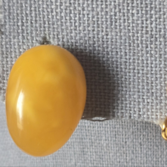 Vintage Baltic Amber Clip-On Earrings – Butterscotch Oval Cabochon New - Picture 4 of 9